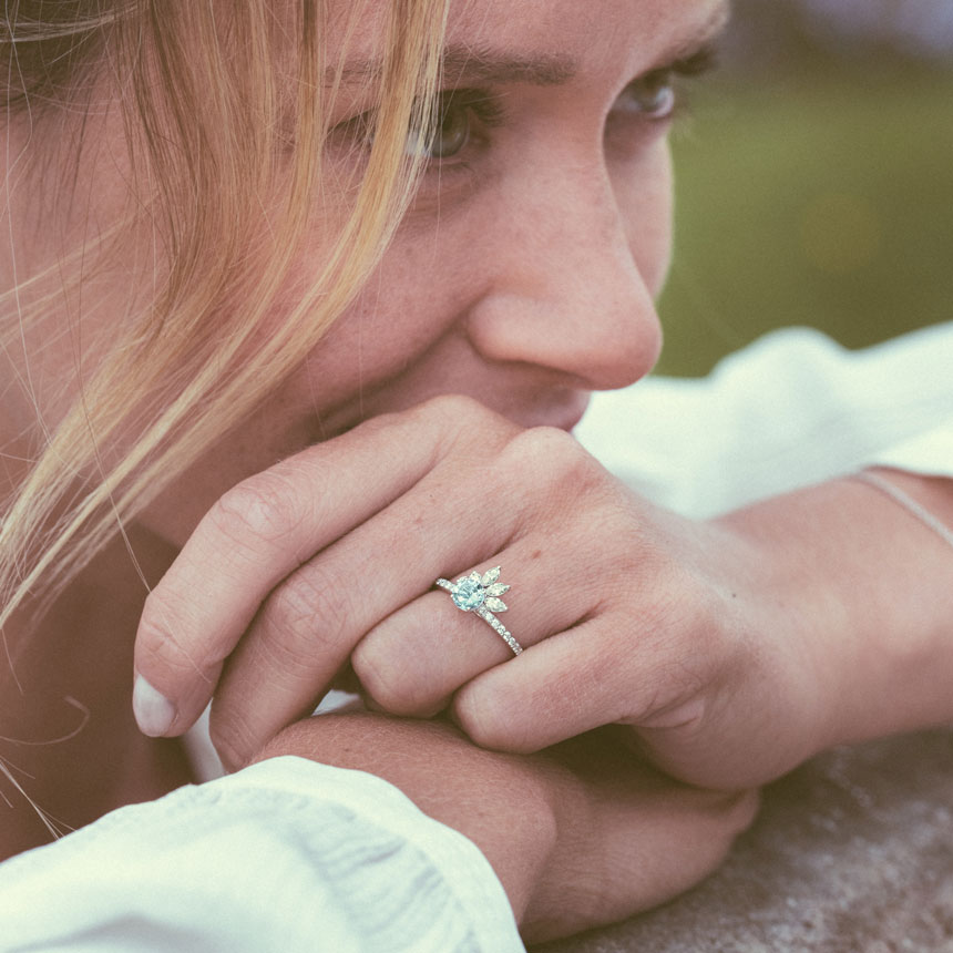 EverBloom Pavée White Gold Aquamarine Ring